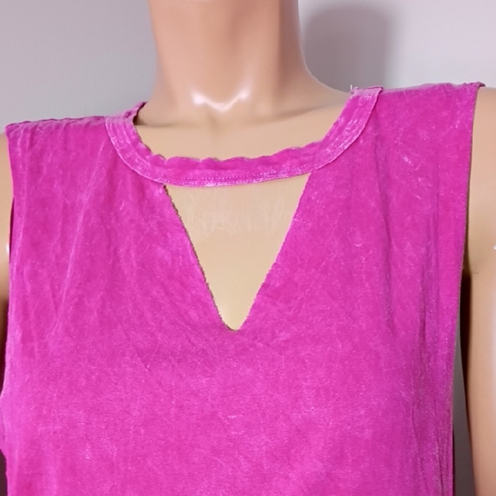 Blue Buttercup Vibrant Pink Fringe Tank Top Size S - Picture 2 of 9